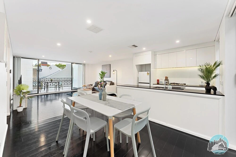 Aircabin Annandale Comfy 3 Bed Townhouse