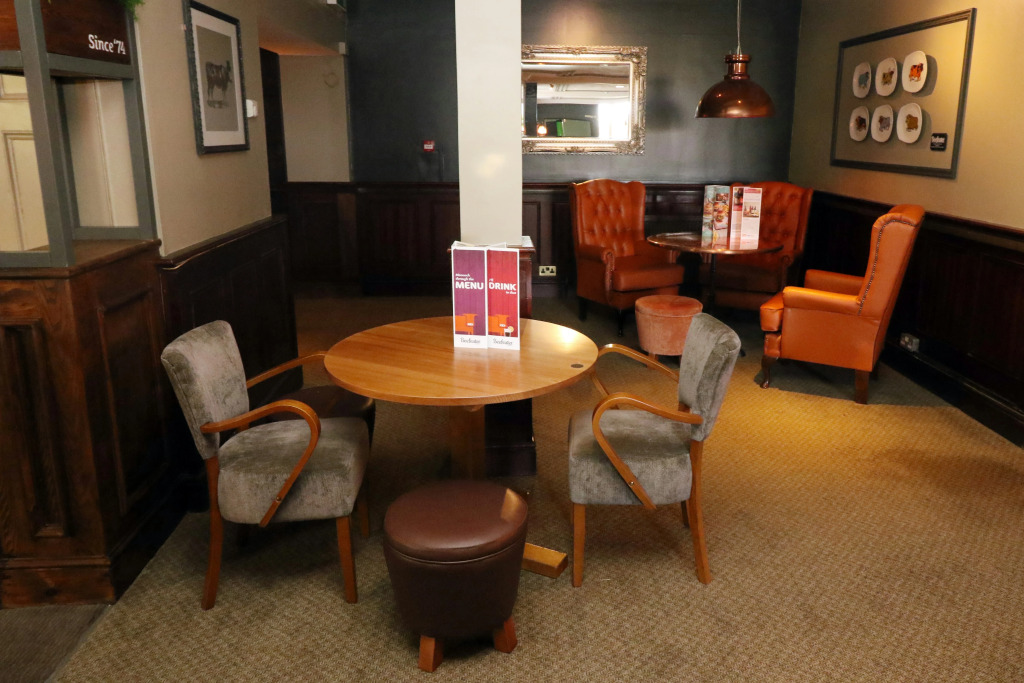 Premier Inn Croydon South (A212)