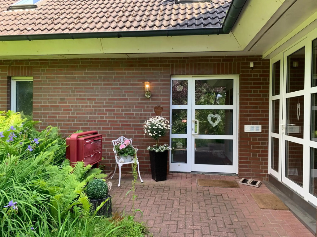 Sonniges Stadt-Apartment in ruhiger Parklage