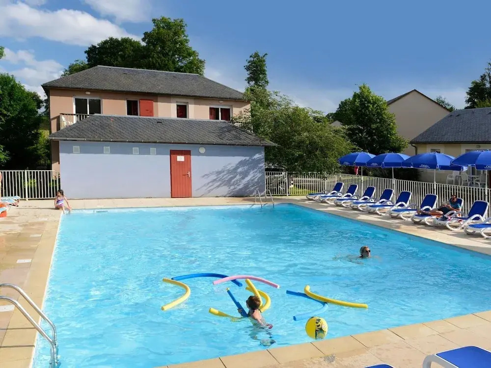 Tranquil Escape With Pool