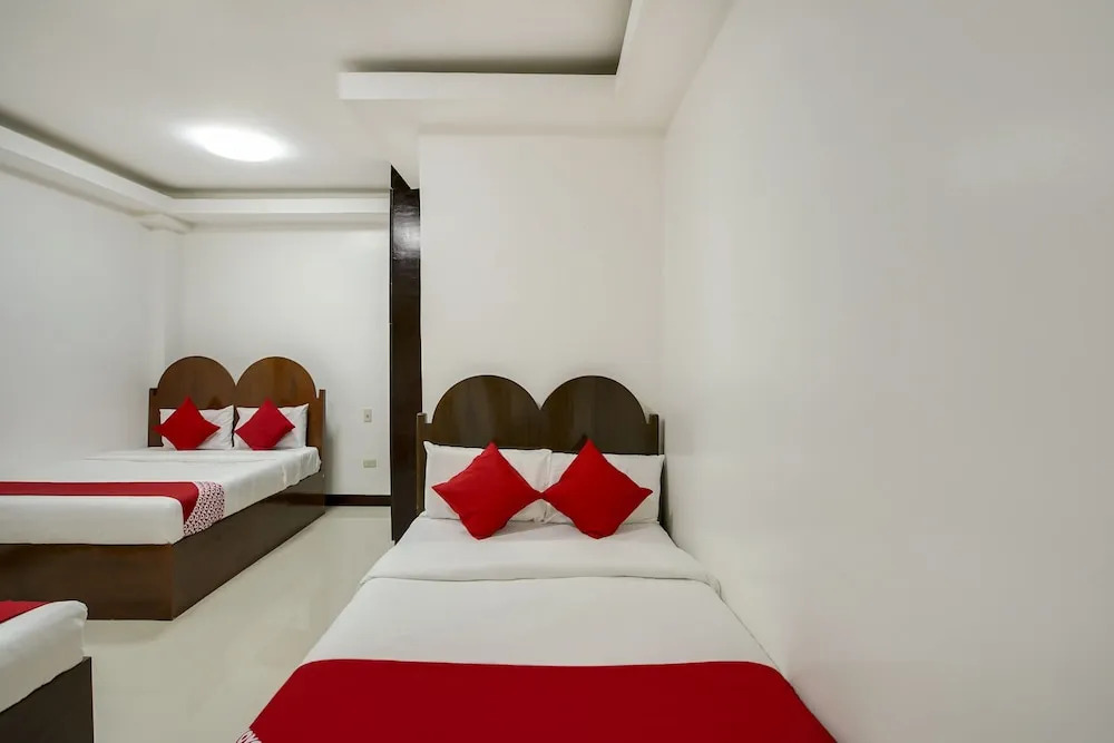 Hoa Phuong Do Guest House by OYO Rooms
