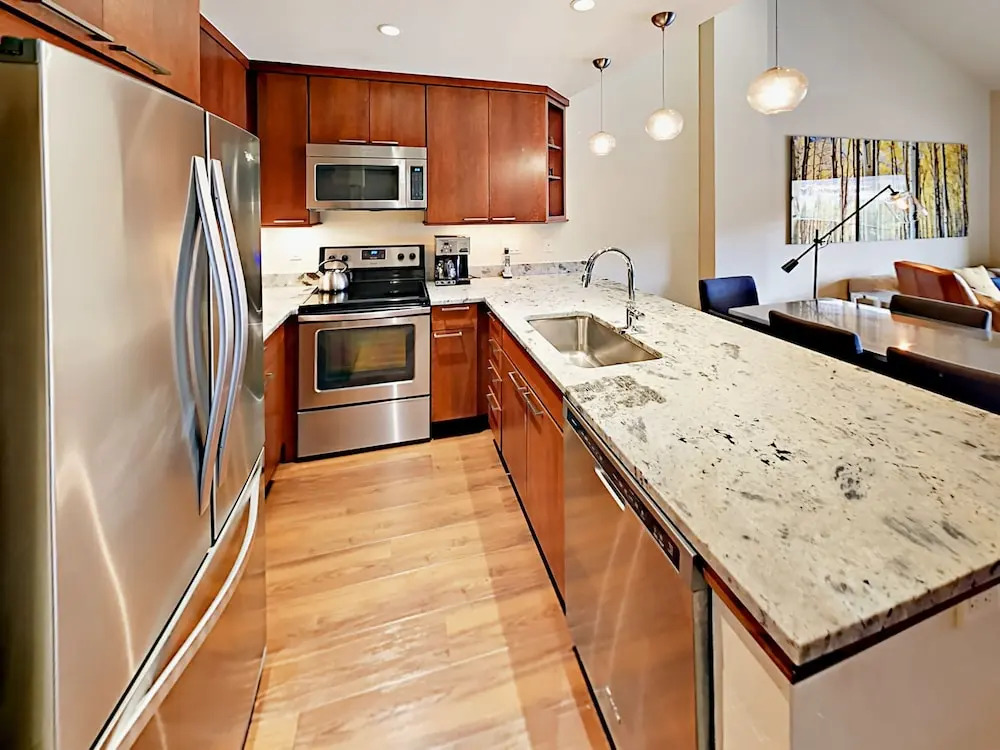 137 Benchmark Rd Condo Unit 518 3 Bedrooms 3 Bathrooms Condo