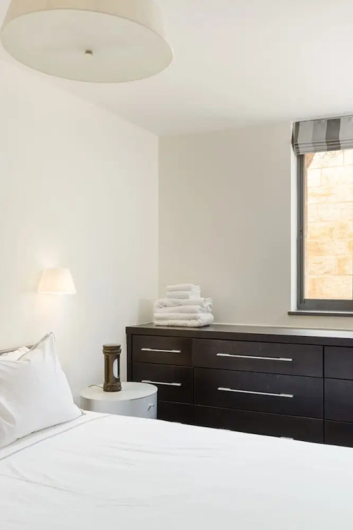 Luxury Duplex with Rooftop by FeelHome