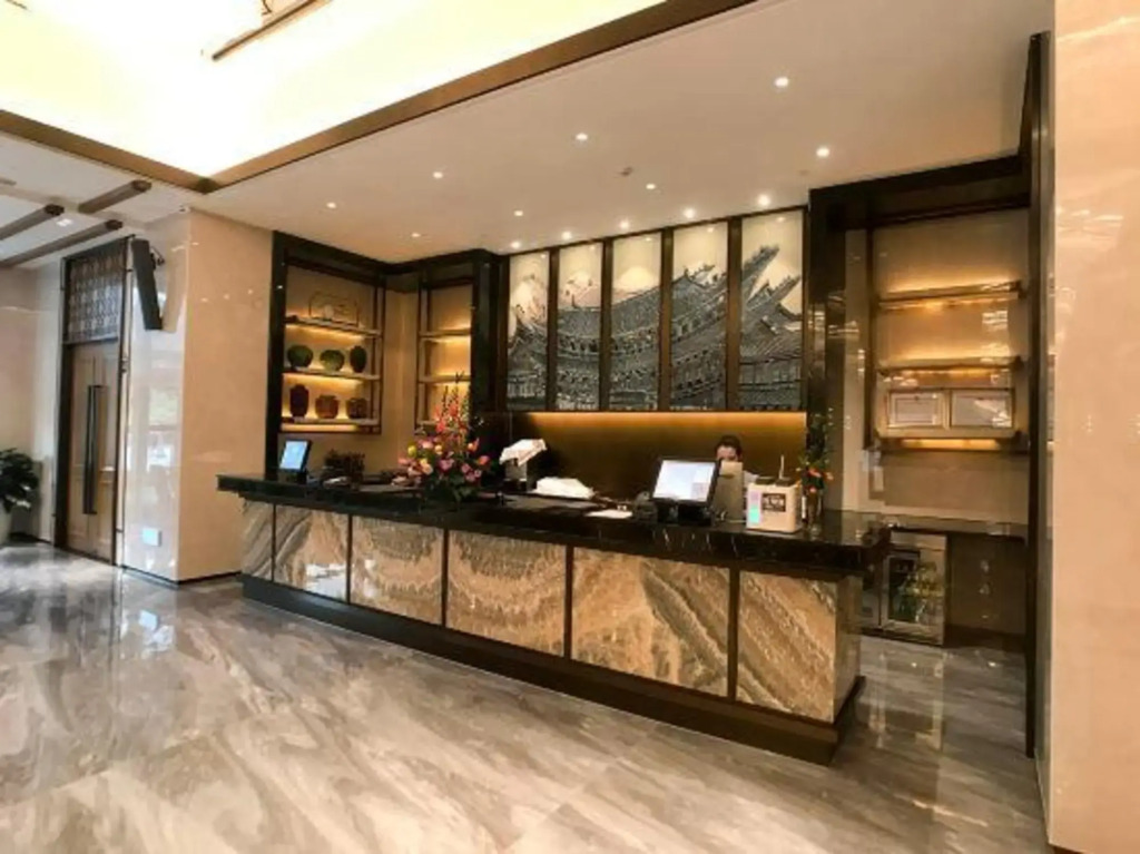 Chunyang Hotel