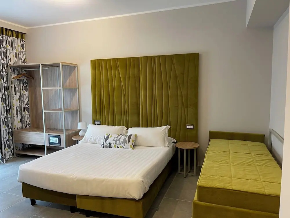 Hotel SantElia