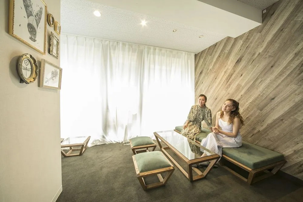 The Micro Museum Hostel Nihonbashi