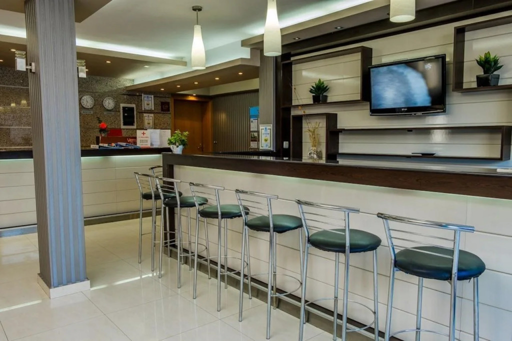 Hotel Vemara Club