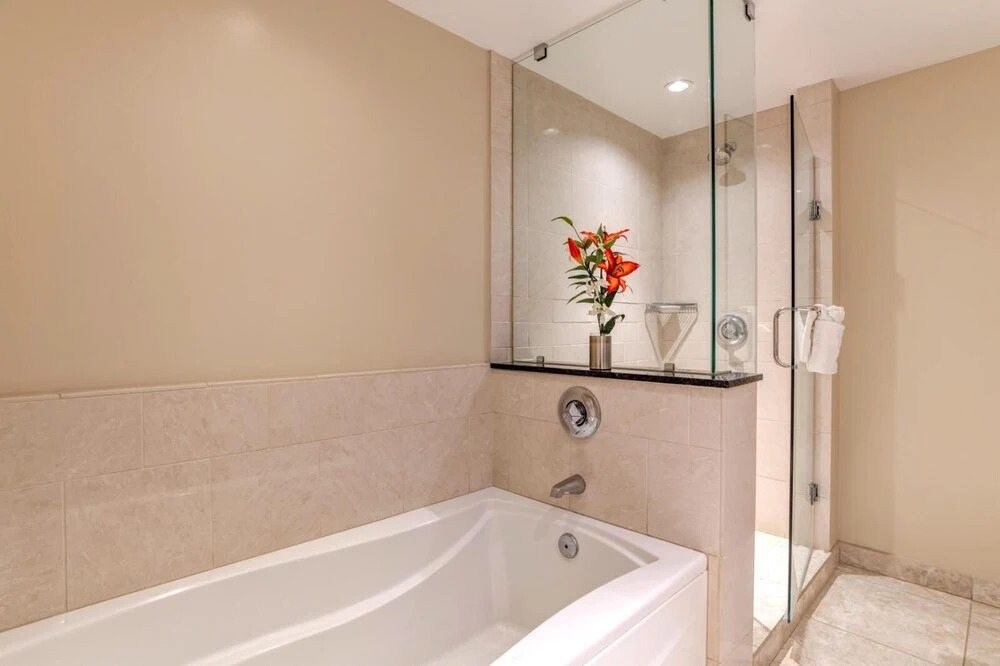 K B M Resorts- Hkh-415 Ultimate 2Bd Villa, Large Balcony, Ocean Views, Seating for 6!