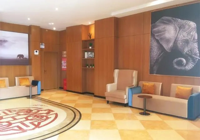 Jtour Inn Huanggang Luotian Ximen