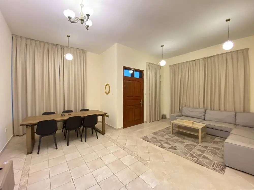 LuxBnB 3BD Villa Mirdif Newly Furnished