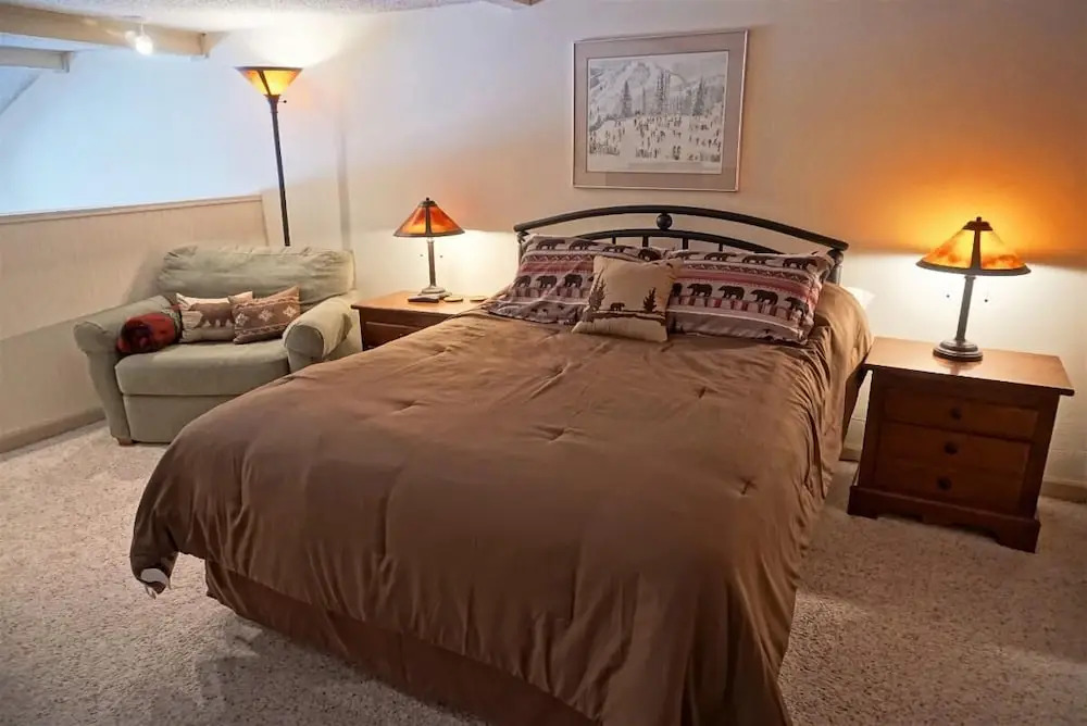 Ski Time Square 210 (202776-4553) - 1 Br Condo