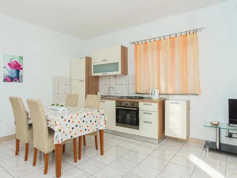 Apartments Marinko