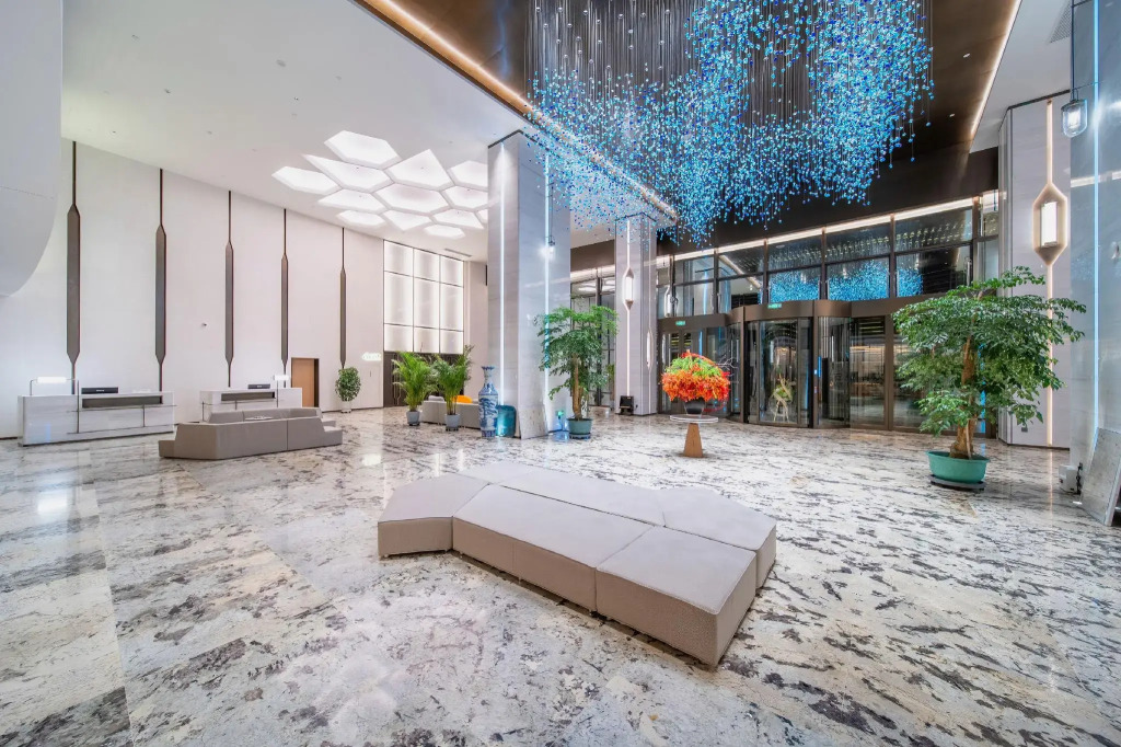 Luxemon Gem Hotel