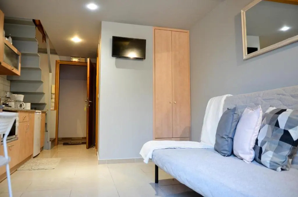 Historic Center Nest for 3