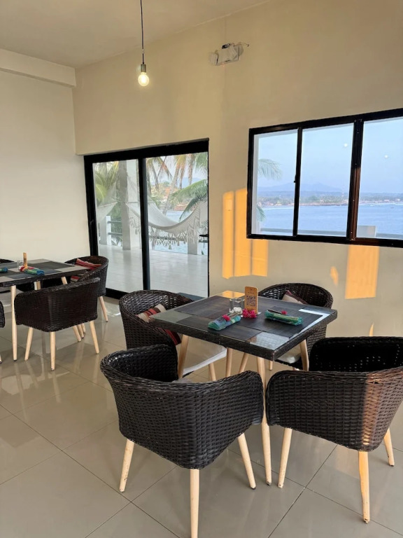 Paradise Surf Hotel