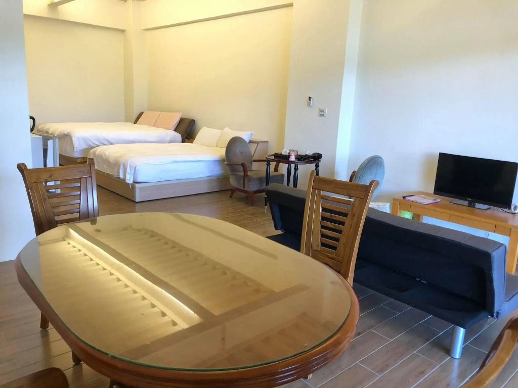 Sanyi Happiness B&B