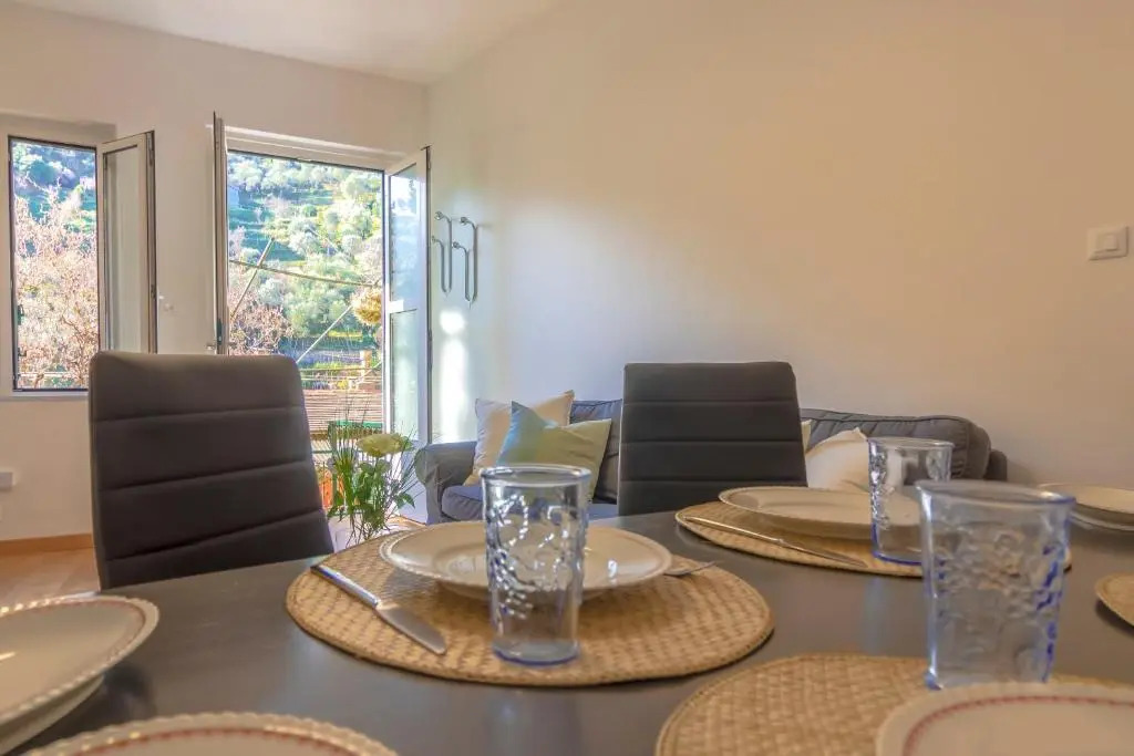 Flora by PortofinoHomes