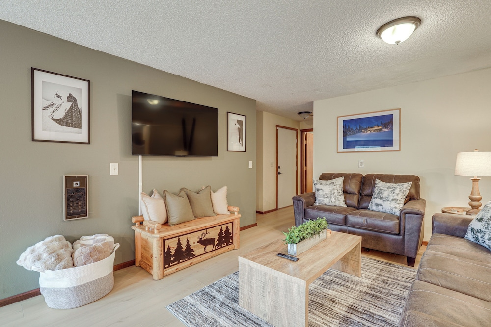 Après & Adventure: Mt Hood Retreat in Gov Camp!