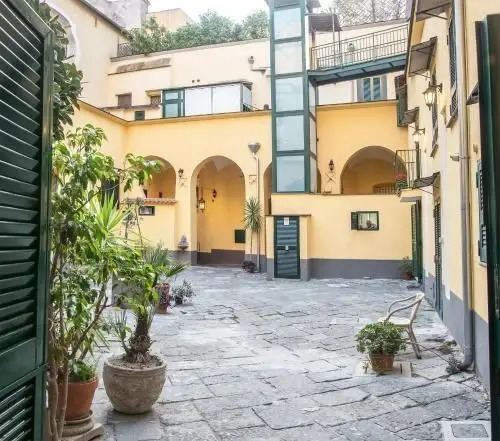 Flat 1 bedroom 2 bathrooms - Naples