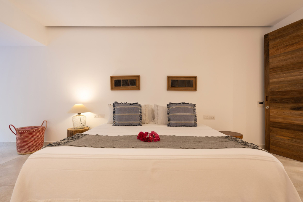 El Careyes Club & Residences
