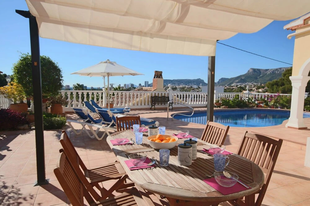 Sunny 3BR Villa w/ Endless Views & Heated Pool - Walk to Beach & Dining