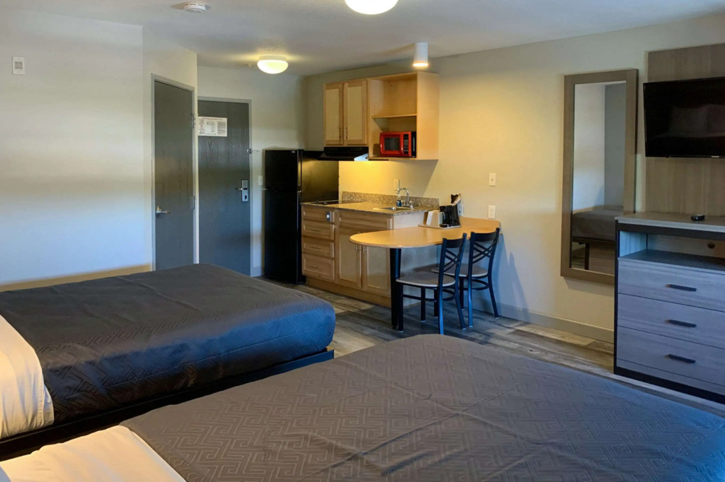 Suburban Studios near Panama City Beach