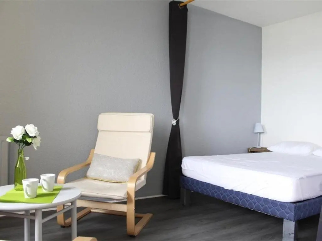 Appartement La Rochelle, 1 pièce, 2 personnes - FR-1-246-303