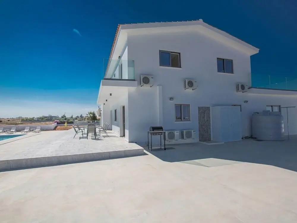 Villa Sienna AQ Ga98