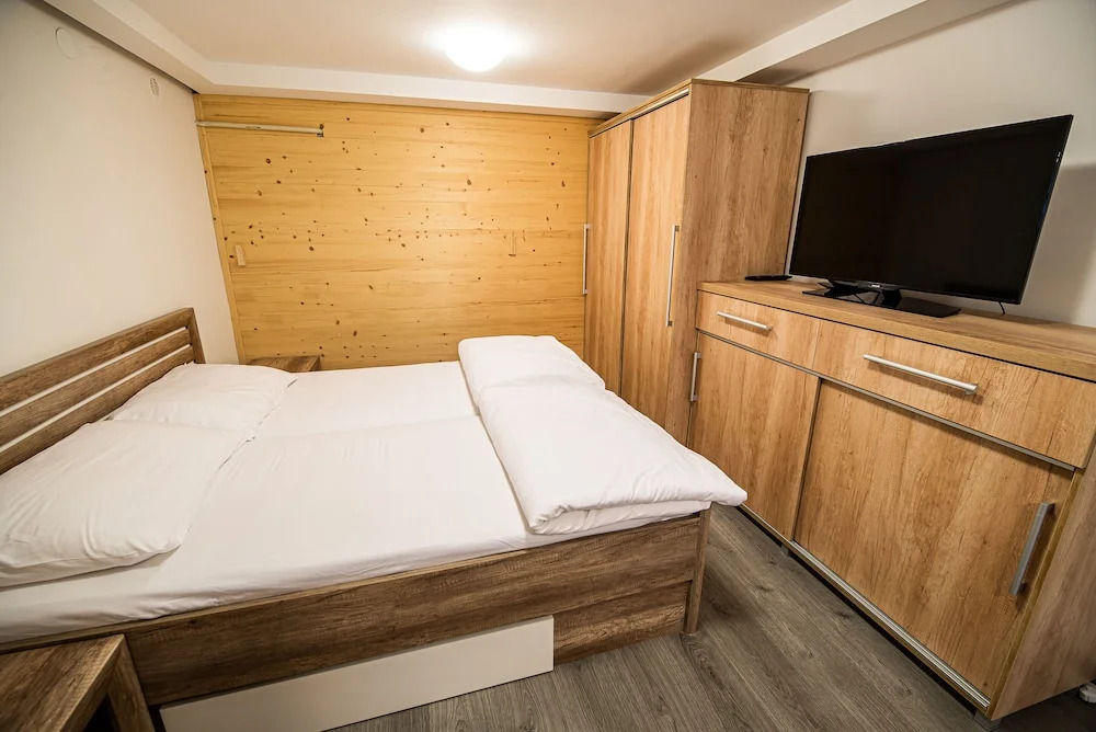 Apartments Zvoh, Krvavec, Ski-in, Ski-out
