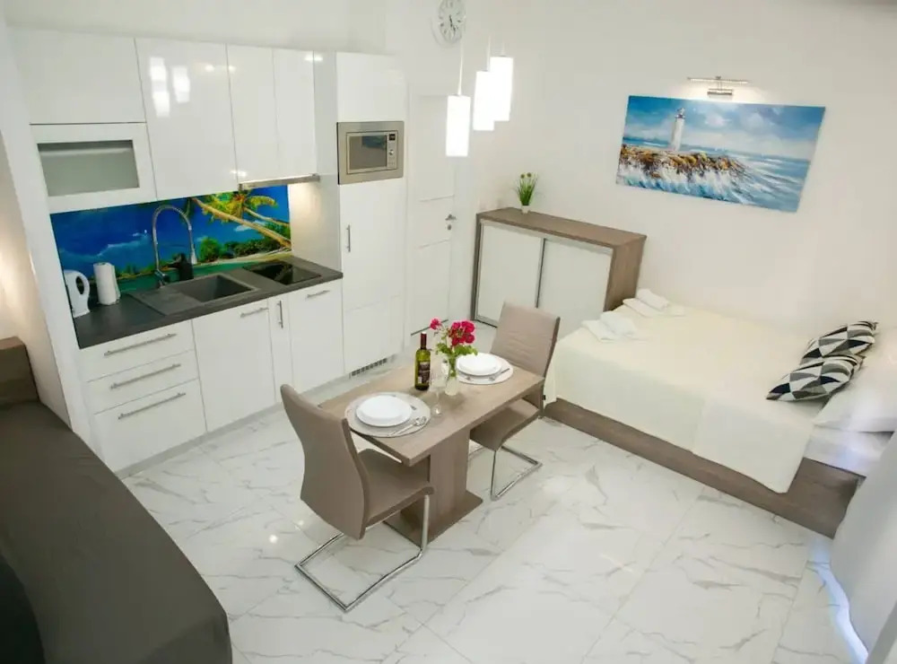 Apartments Sun Dance with heated Pool
