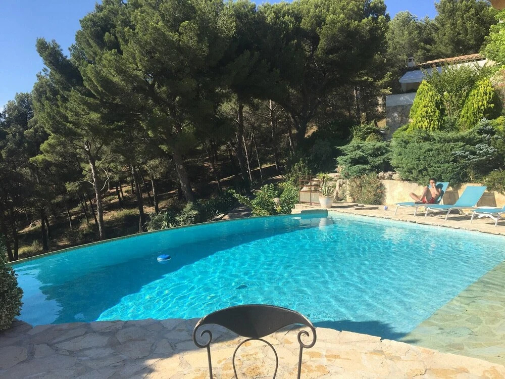 Villa Chemin de la Rougiere