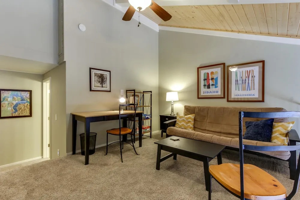 Condos at Sandpoint