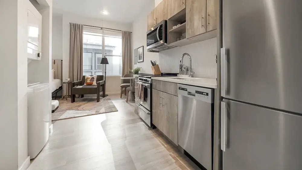 Landing Apartments - Denver LoHi Near Union Station