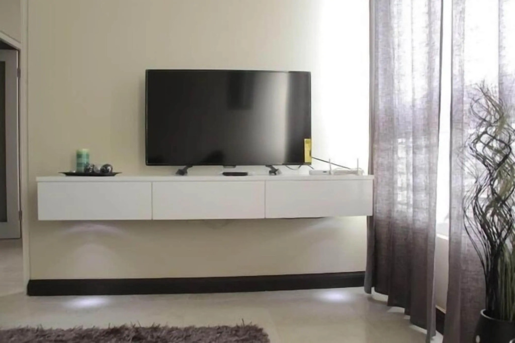 Kingston Apartment at Tres Vista