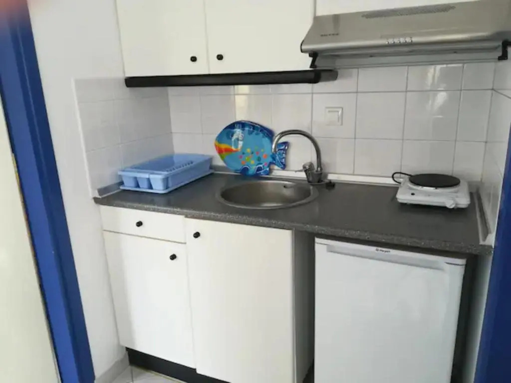 Melina Apartments - Holiday Apartment in Nikiti