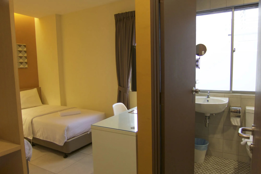 Hotel 1000 Miles