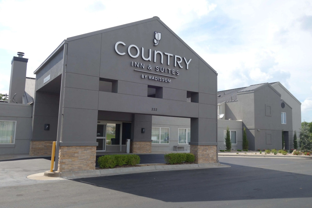 Country Inn & Suites by Radisson, Wichita East, KS