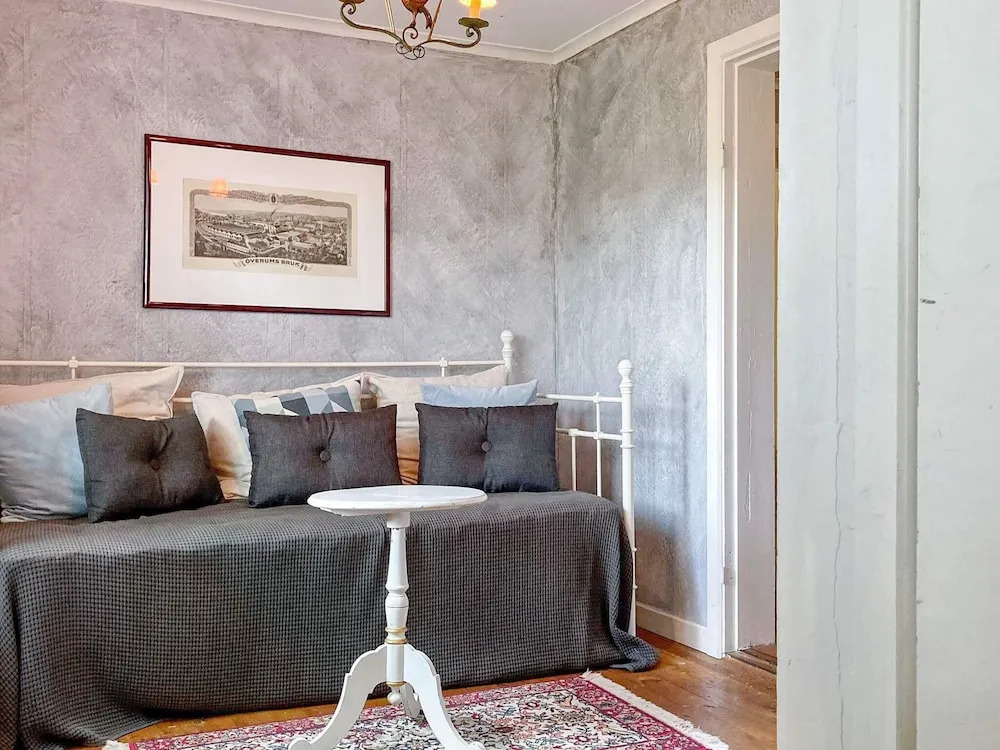 6 person holiday home in ÖVERUM-By Traum