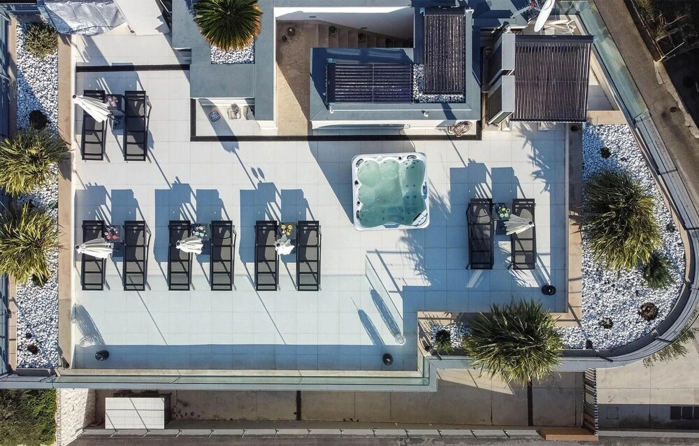 Awesome Apartment in Podstrana With 1 Bedrooms, Wifi and Outdoor Swimming Pool