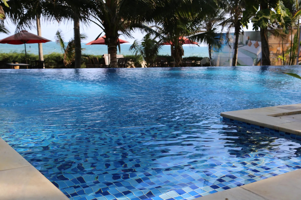 Sunshine Beach Resort