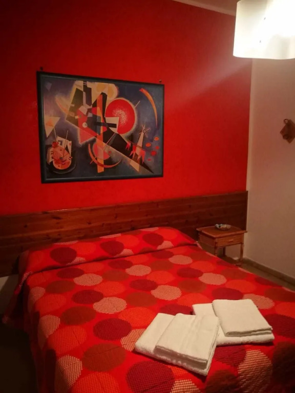 Seven Rooms