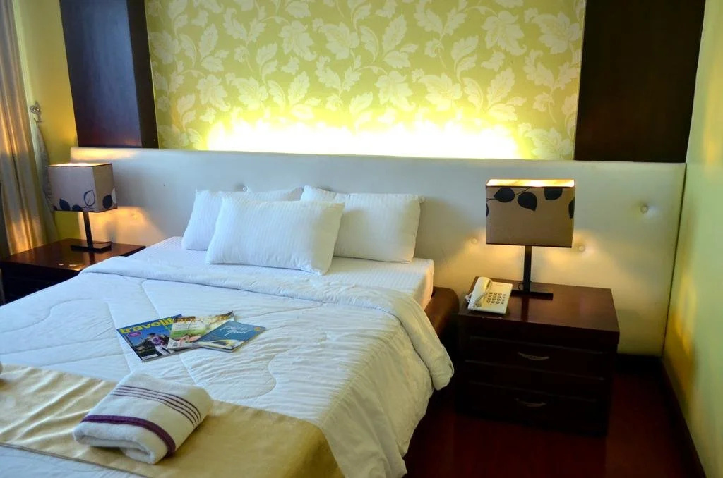 San Remigio Pensionne Suites
