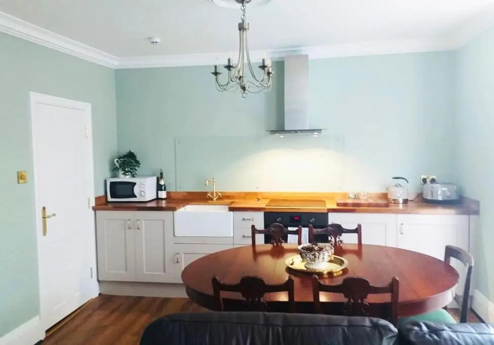 Grade II Listed 3 Bed Townhouse in Exeter, Devon