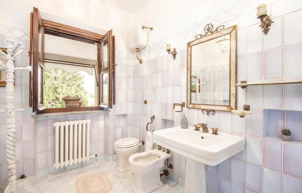 Amazing Home In Montebuono