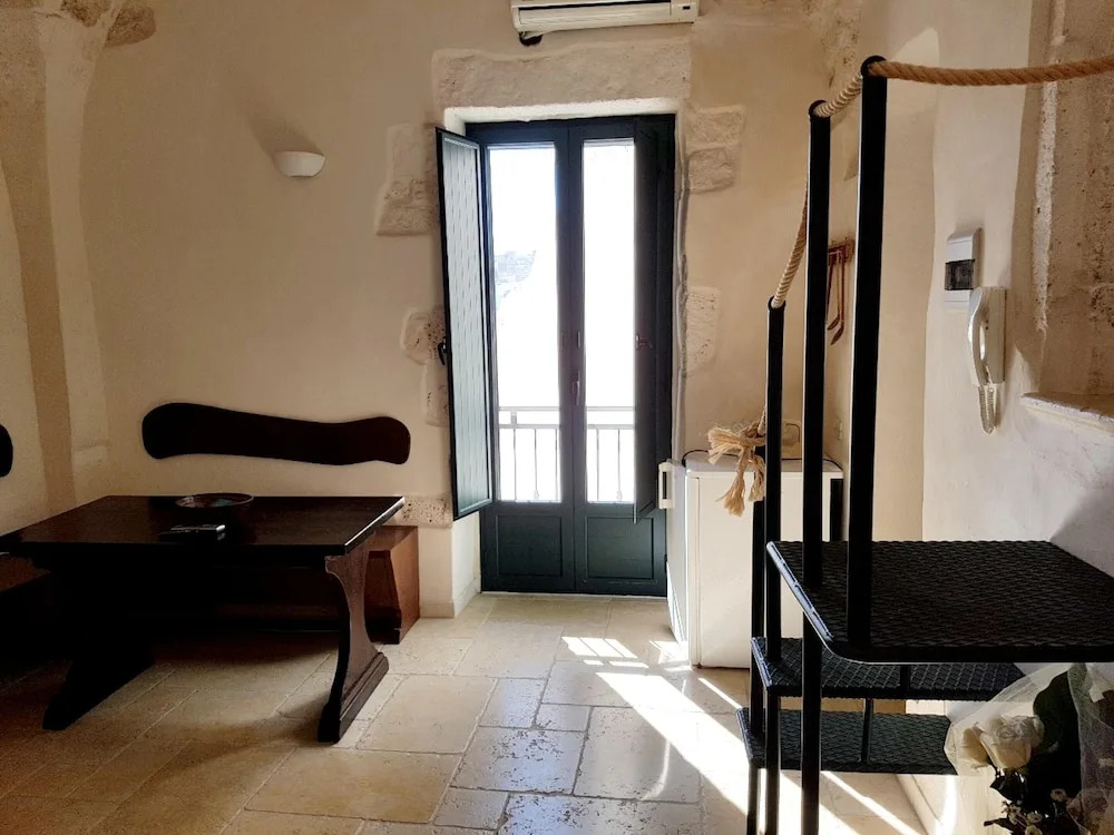 Studio in Ostuni, With Wonderful City View and Furnished Terrace - 7 k