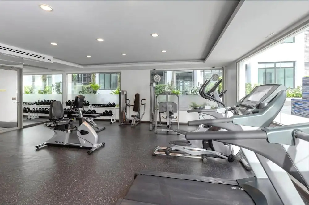 Regent 15 Condo