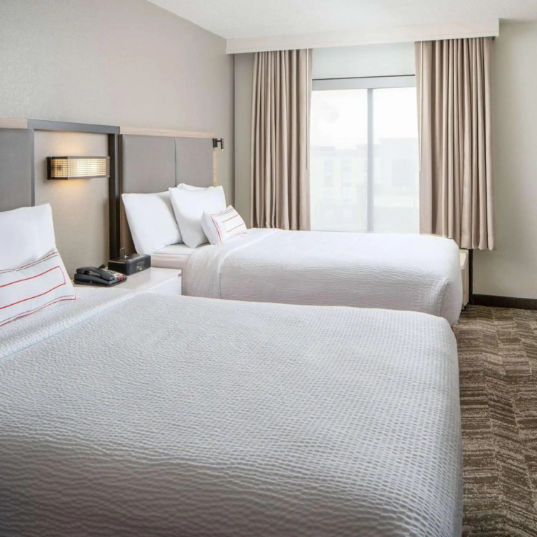 Sonesta Select Seattle Renton Suites