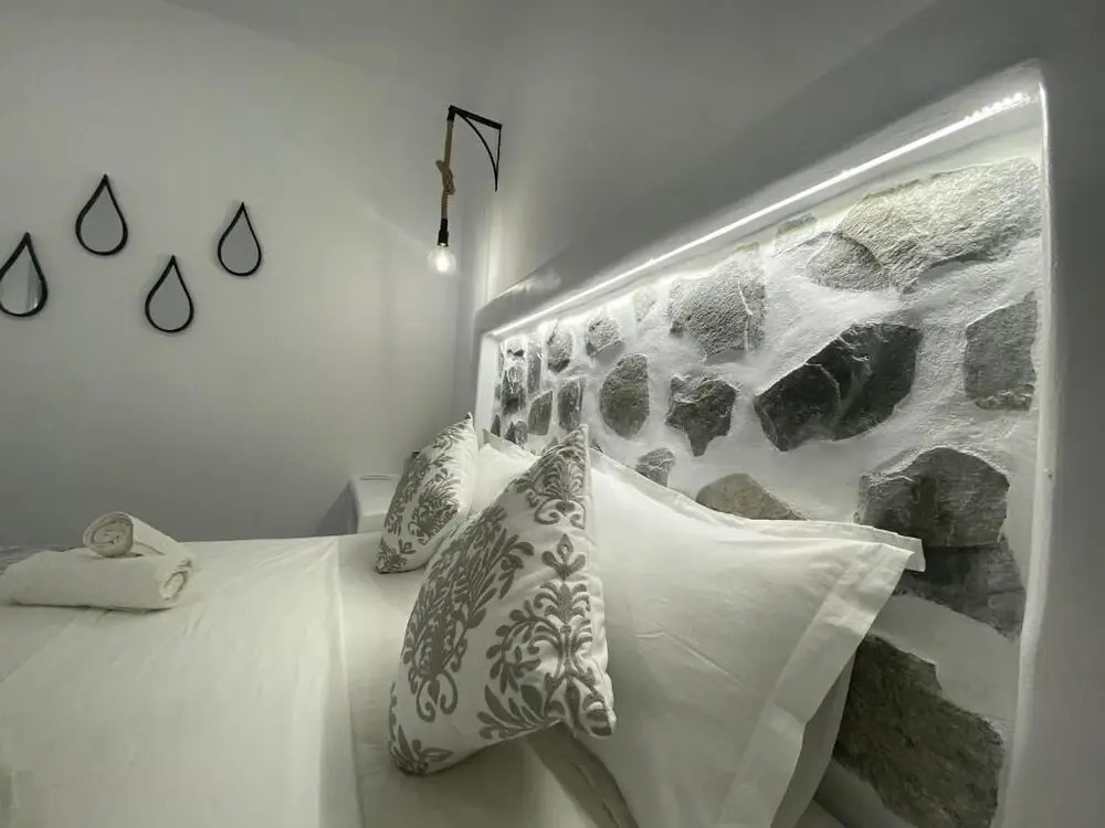Stone house Agia Anna Naxos