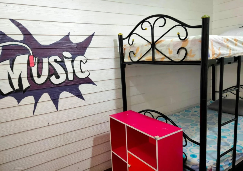 Pop Art Hostel Chinatown