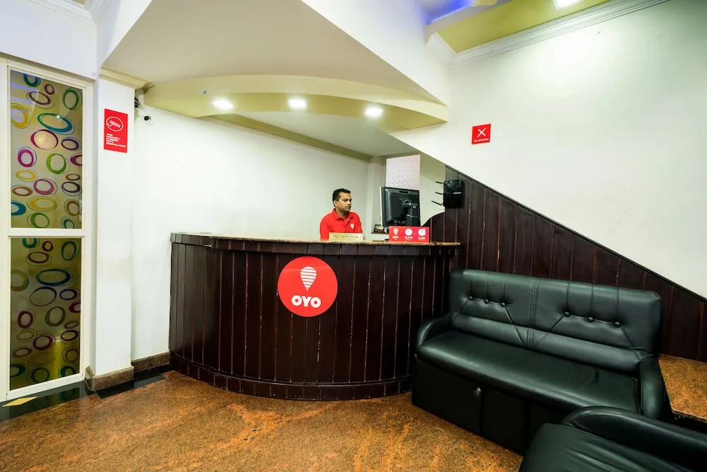 OYO 10428 Hotel Sandal Breeze